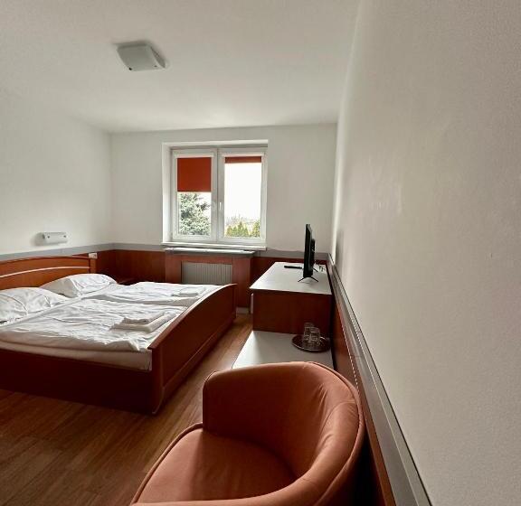 Отель Zelený Dvor