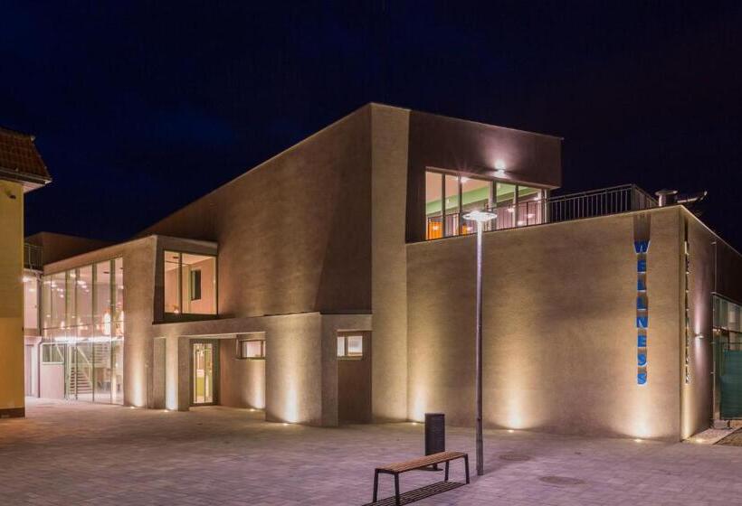 استراحتگاه Wellness Hotel Thermal