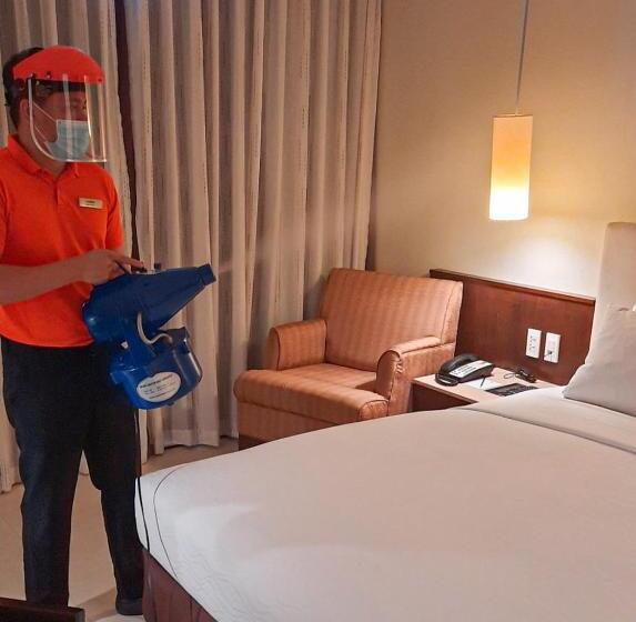 The B Hotel Alabang