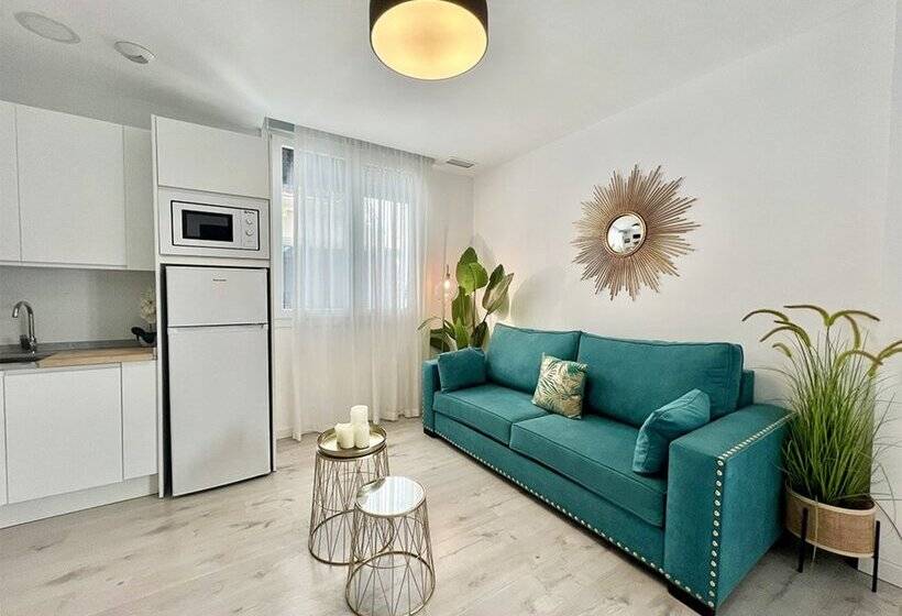 Apartamentos Realejo Campo del Príncipe 3000