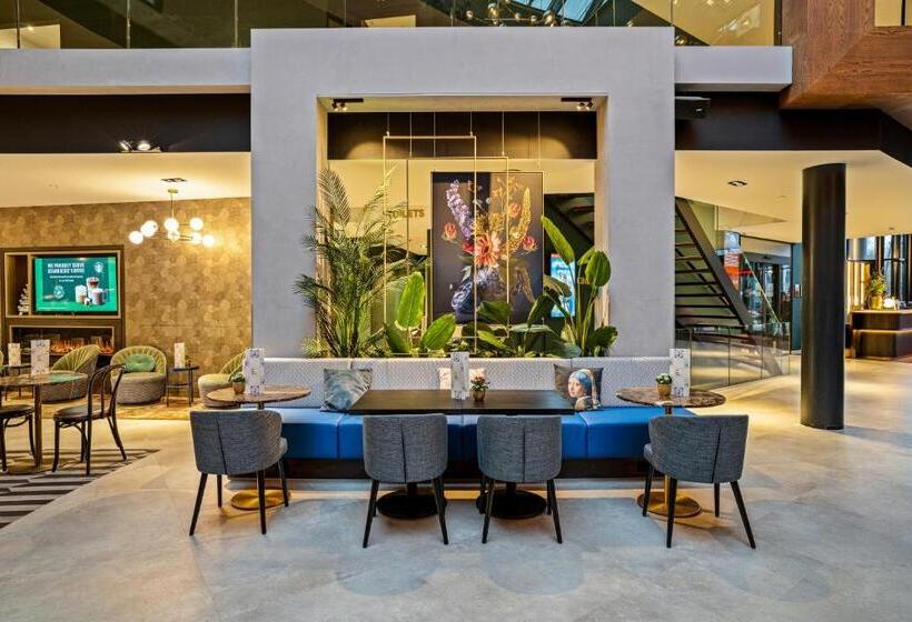 Corendon Amsterdam Schiphol Airport, a Tribute Portfolio Hotel