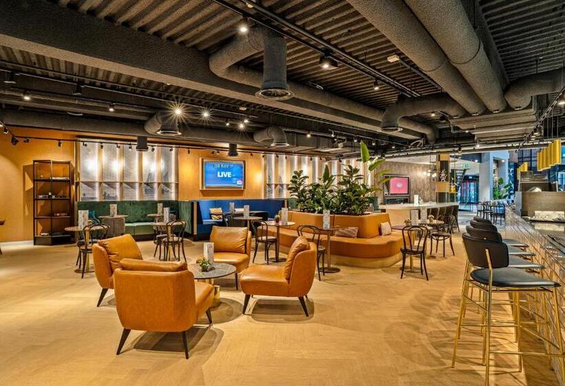Corendon Amsterdam Schiphol Airport, a Tribute Portfolio Hotel