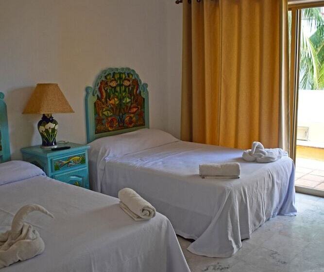 هتل Aca Suites Ixtapa