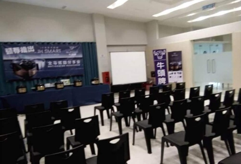 هاستل 1acs Residence