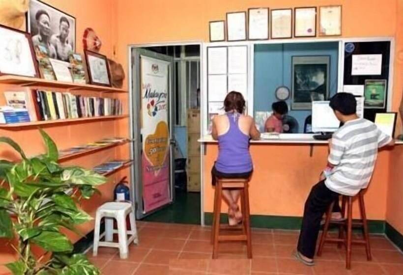 B&b Inn   Hostel