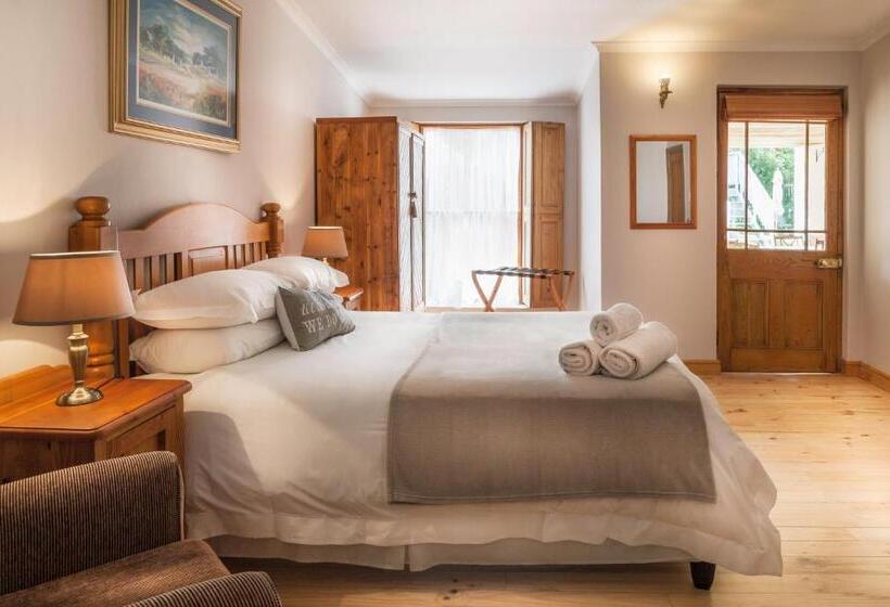 تختخواب و صبحانه Avenues Guest House