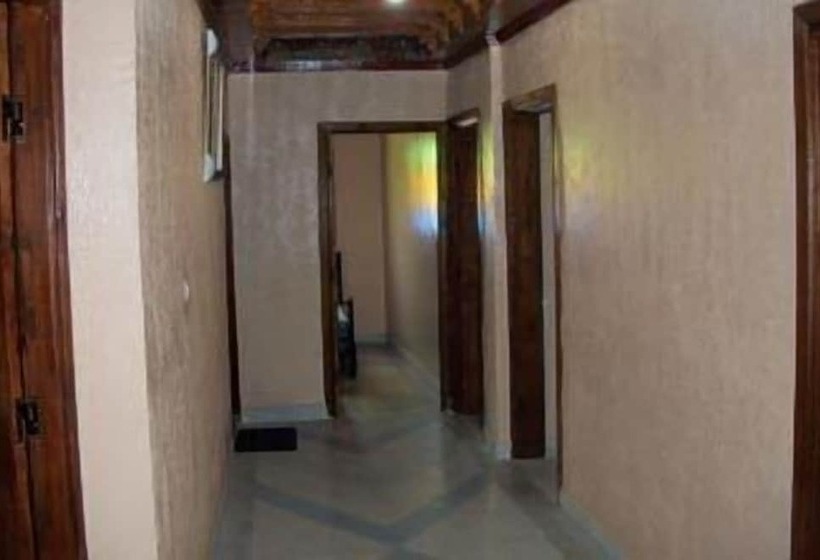 تختخواب و صبحانه Bab Al Madina