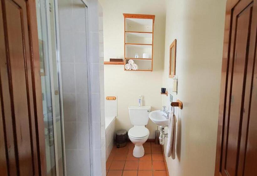 Bed and Breakfast Cummings Guesthouse