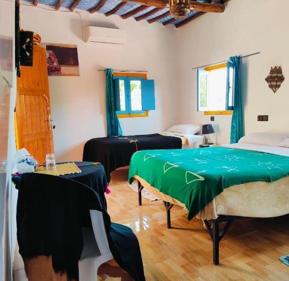 تختخواب و صبحانه Le Retour Au Calme Maison D Hôtes