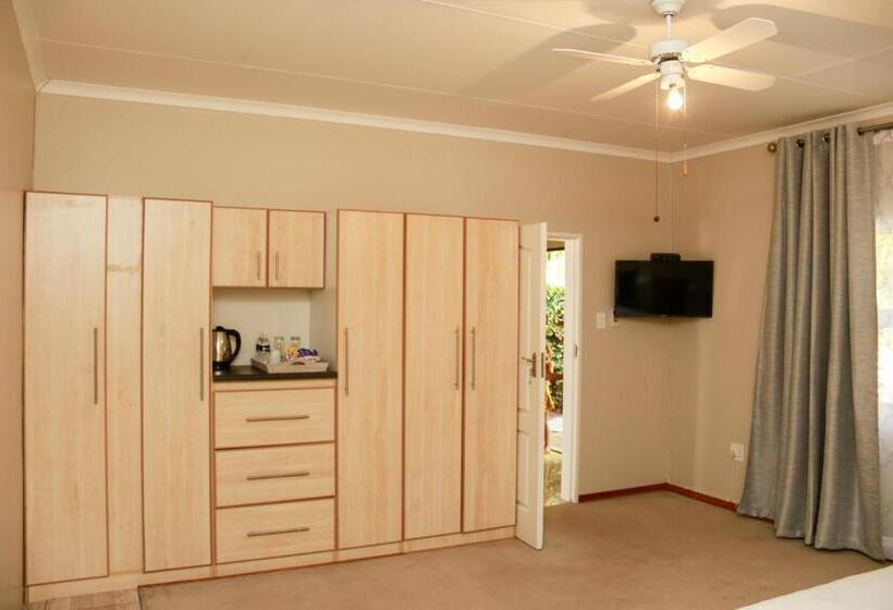 مبيت وإفطار Poetry Guestrooms
