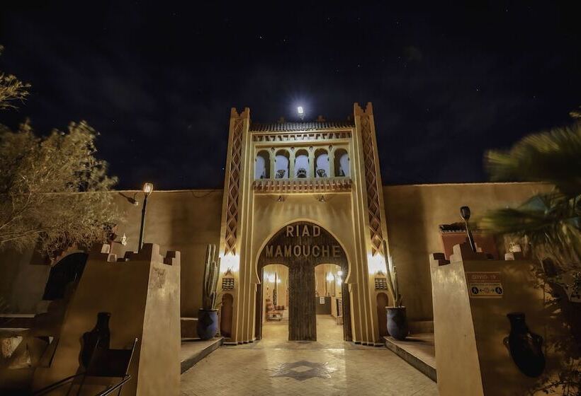 تختخواب و صبحانه Riad Mamouche