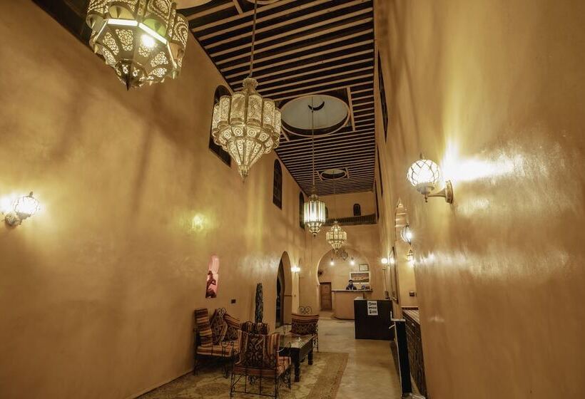 تختخواب و صبحانه Riad Mamouche