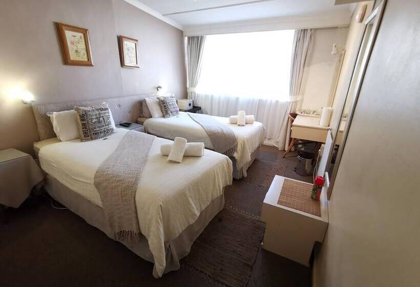 Bed and Breakfast Sunbird Guest House