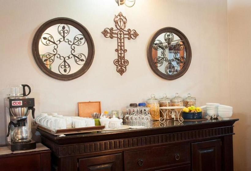Bed and Breakfast The Plantation Guesthouse