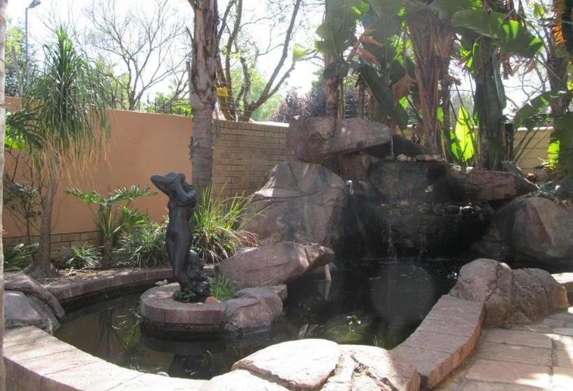 مبيت وإفطار Wharawhara Guesthouse