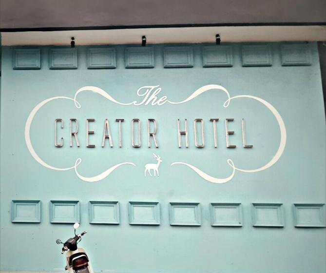 هتل Creator