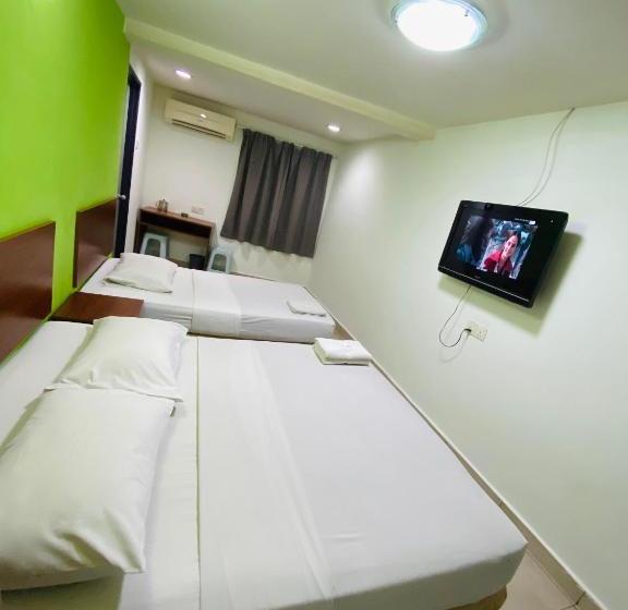 هتل Jrl Budget Inn