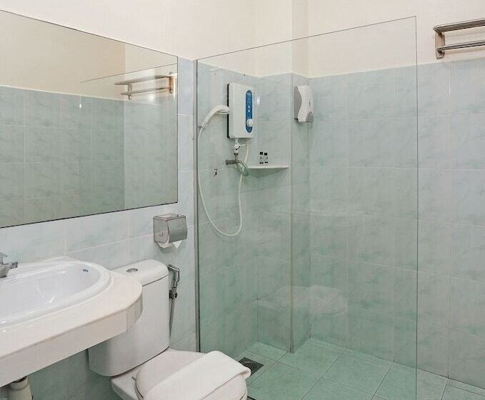 Rj Hotel Kulai