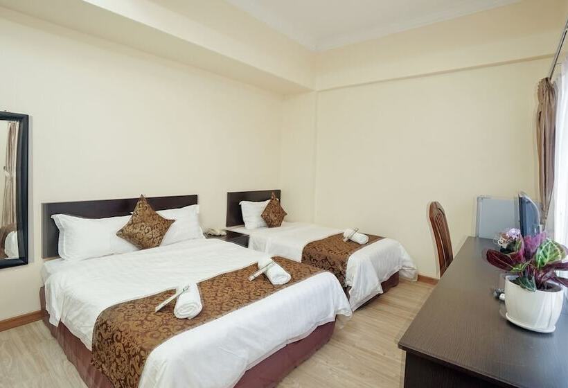 Rj Hotel Kulai