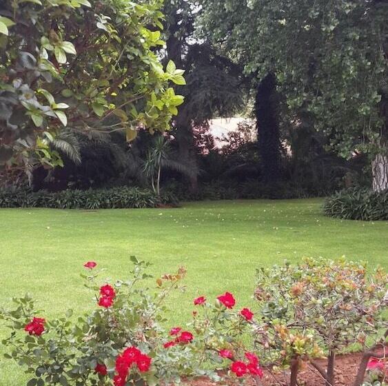 هتل The Shakespeare Inn