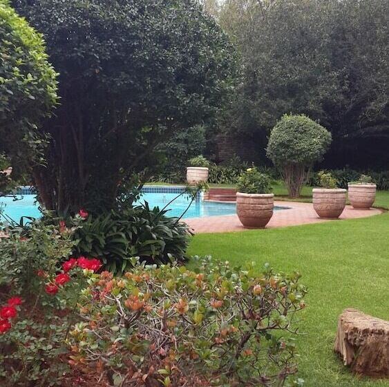 هتل The Shakespeare Inn
