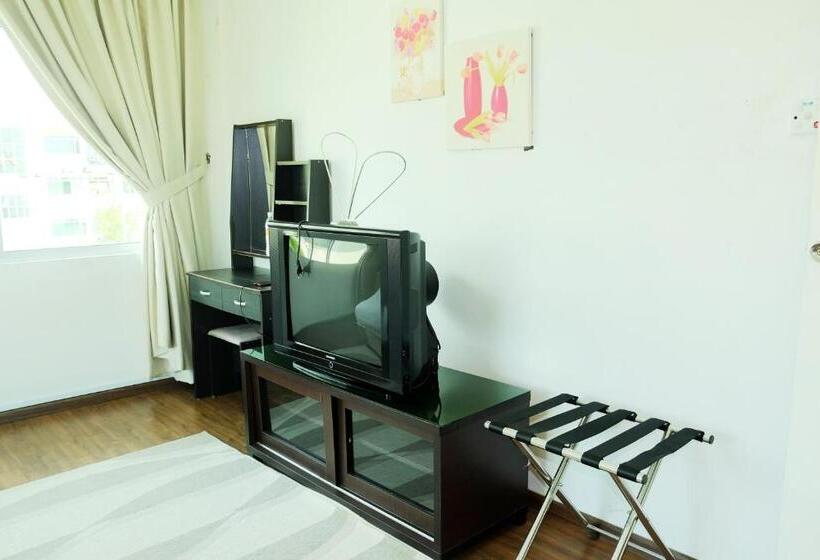 مُتل Natol Homestay   Kuching