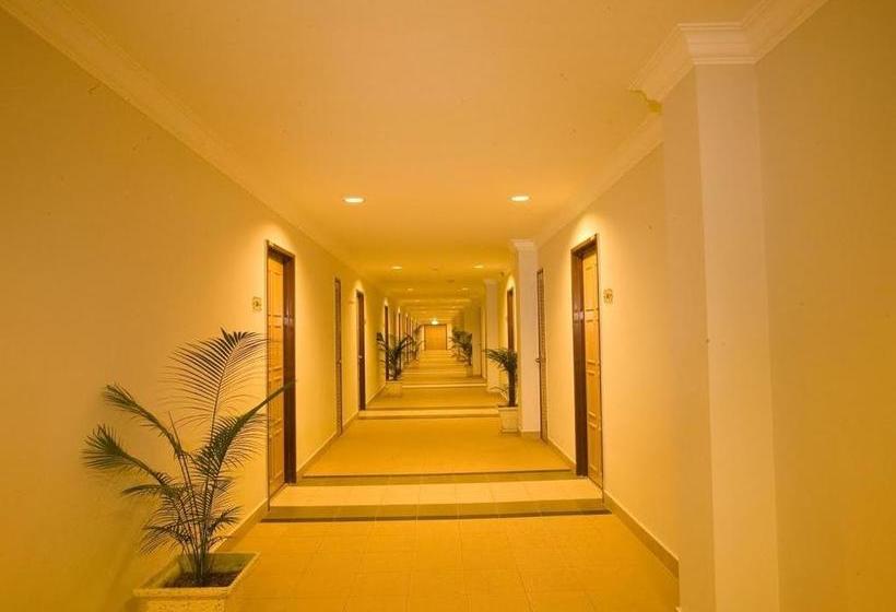 هتل The Regency  Seri Warisan