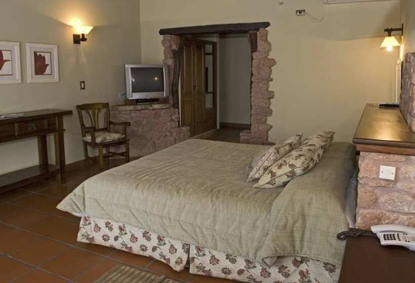 هتل La Casa De La Bodega - Wine Boutique