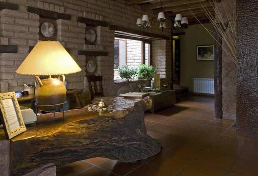 هتل La Casa De La Bodega - Wine Boutique