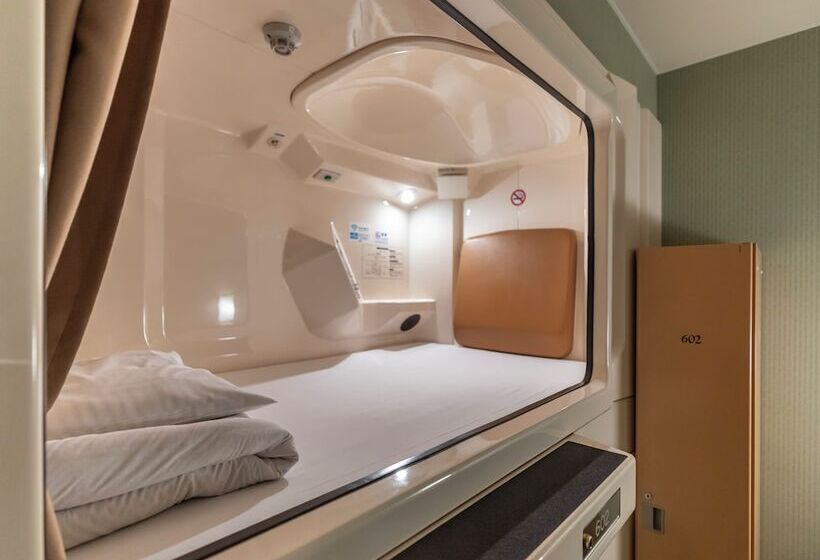 هتل Asahi Sauna Capsule Inn Hirosaki