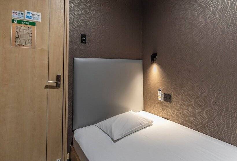 هتل Asahi Sauna Capsule Inn Hirosaki