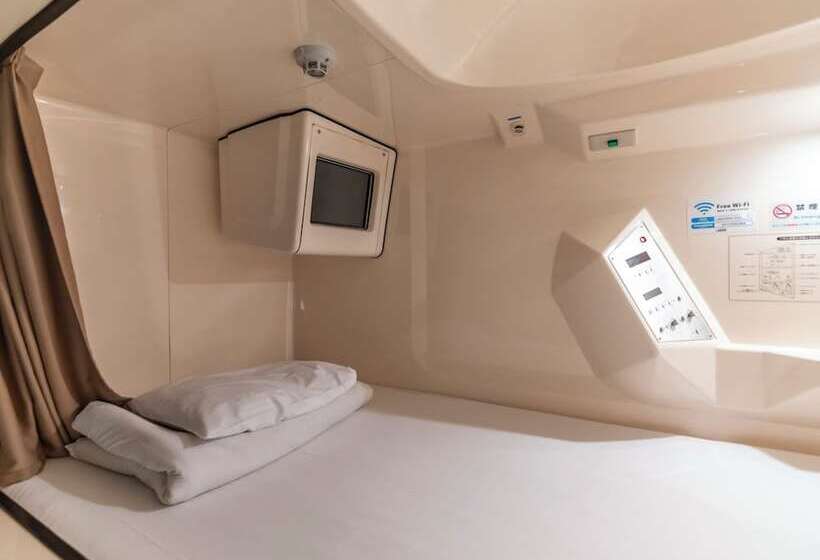 هتل Asahi Sauna Capsule Inn Hirosaki