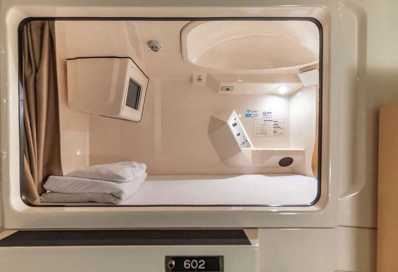 هتل Asahi Sauna Capsule Inn Hirosaki