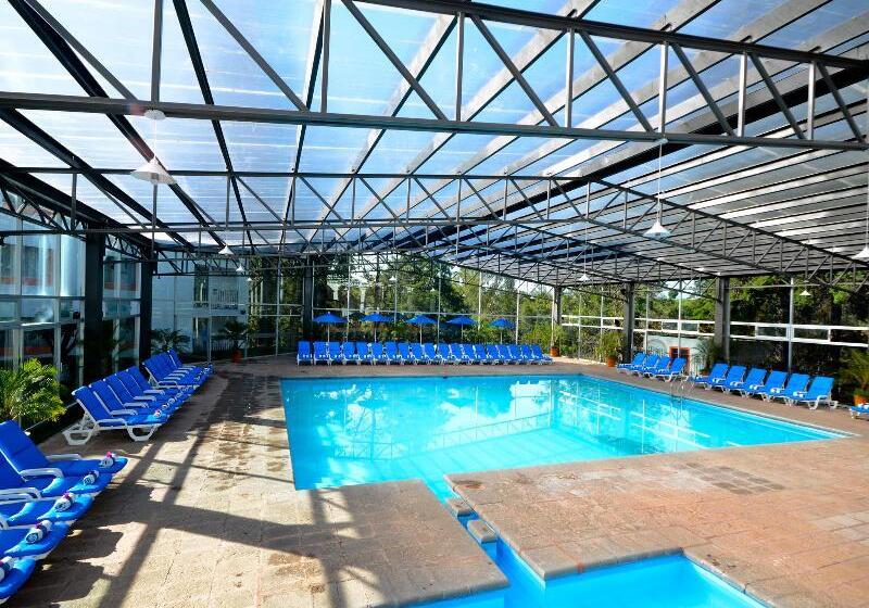 فندق Mision La Muralla