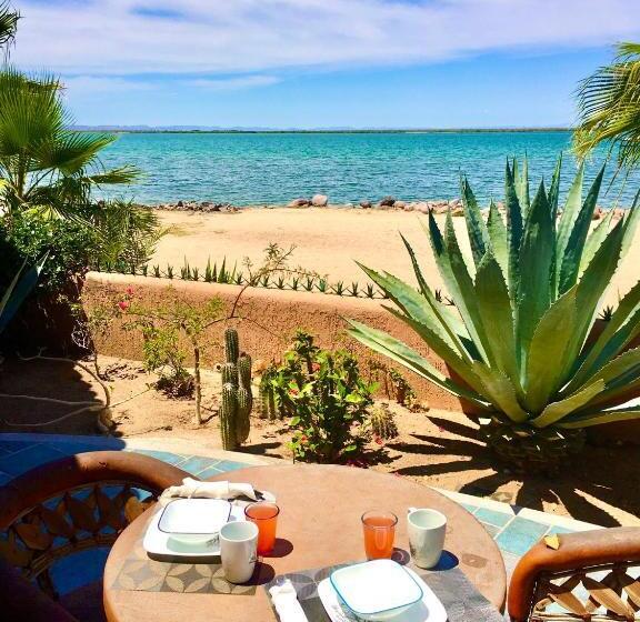 تختخواب و صبحانه Casa Kootenay Waterfront Bnb