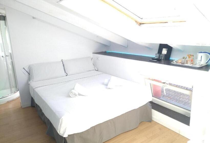 فندق فئة نجمة واحدة Rin Rooms