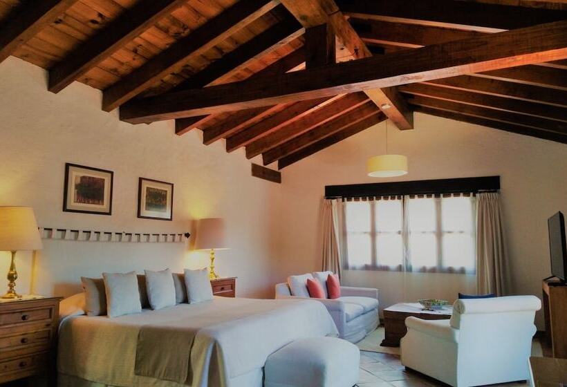 هتل Areté