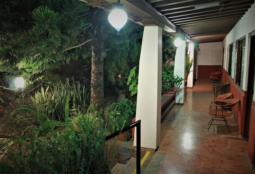 Fotos del hotel Embajadoras:  18