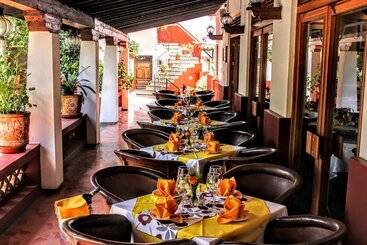 Fotos del hotel Embajadoras:  25