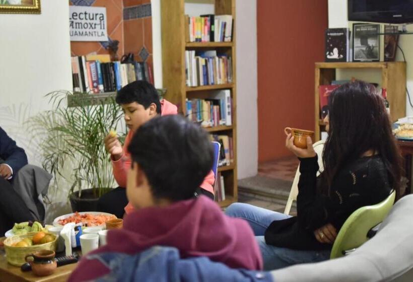 هتل Hostal Quinto Sol Huamantla