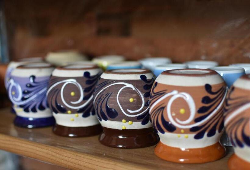 هتل Hostal Quinto Sol Huamantla