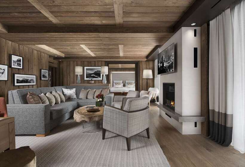 هتل Hôtel Barrière Les Neiges Courchevel