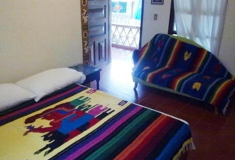 هتل Paraiso Escondido