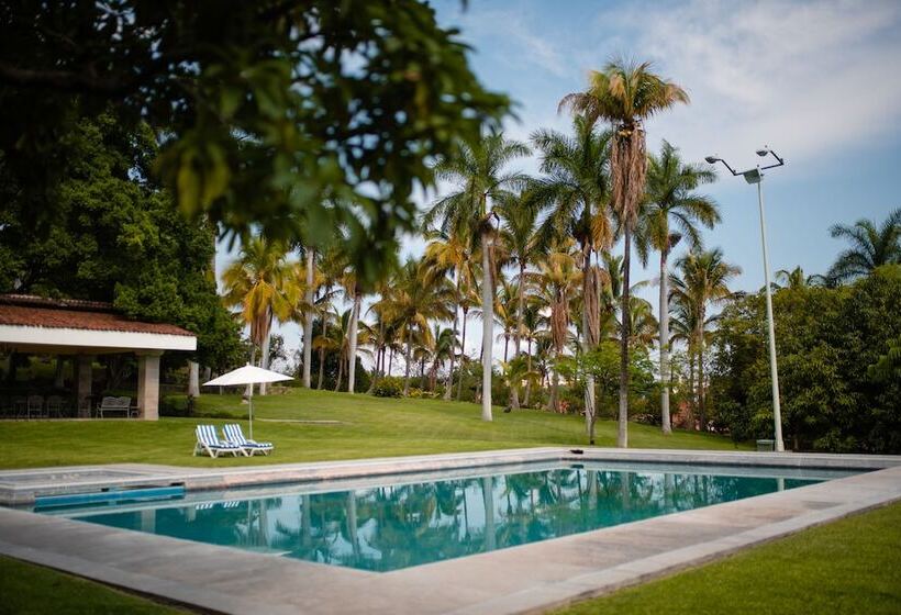 فندق Rancho La Joya