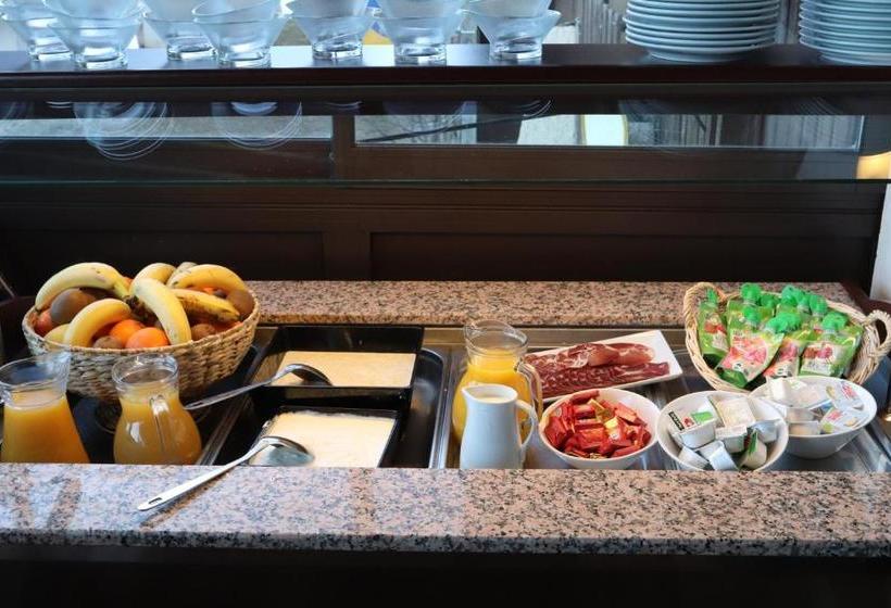 בית מלון כפרי Hôtel Saint Jean