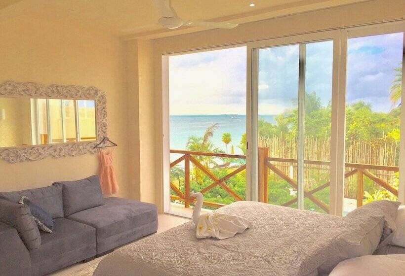 هتل Villa Encantada By Coco B Isla