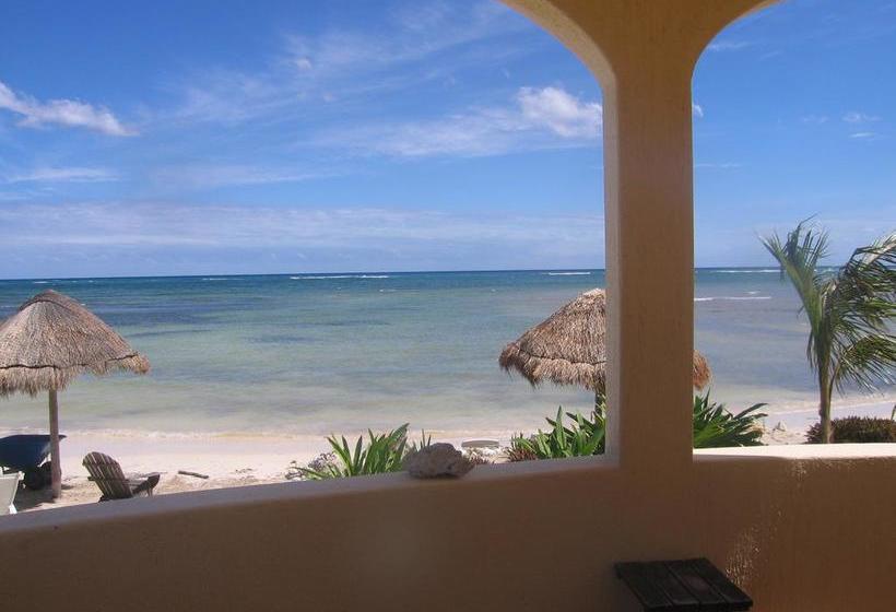 リゾートホテル Balamku Inn On The Beach