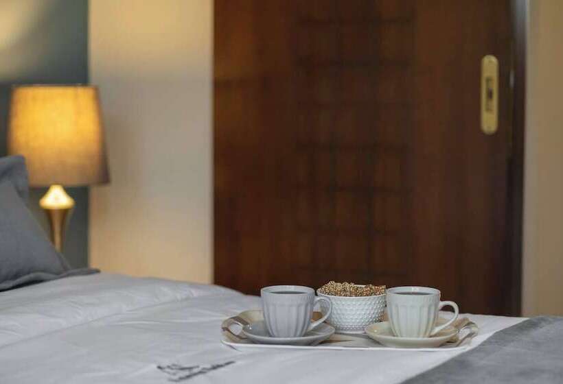 Anesis Suites
