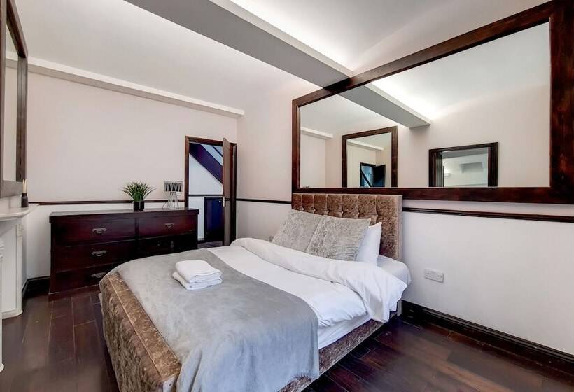 The Chesham Residences