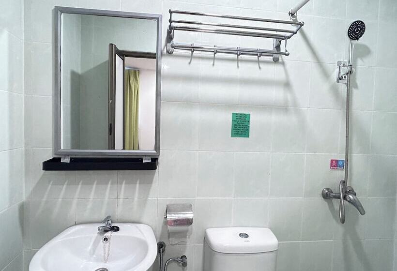 Bear Hotel At Nilai